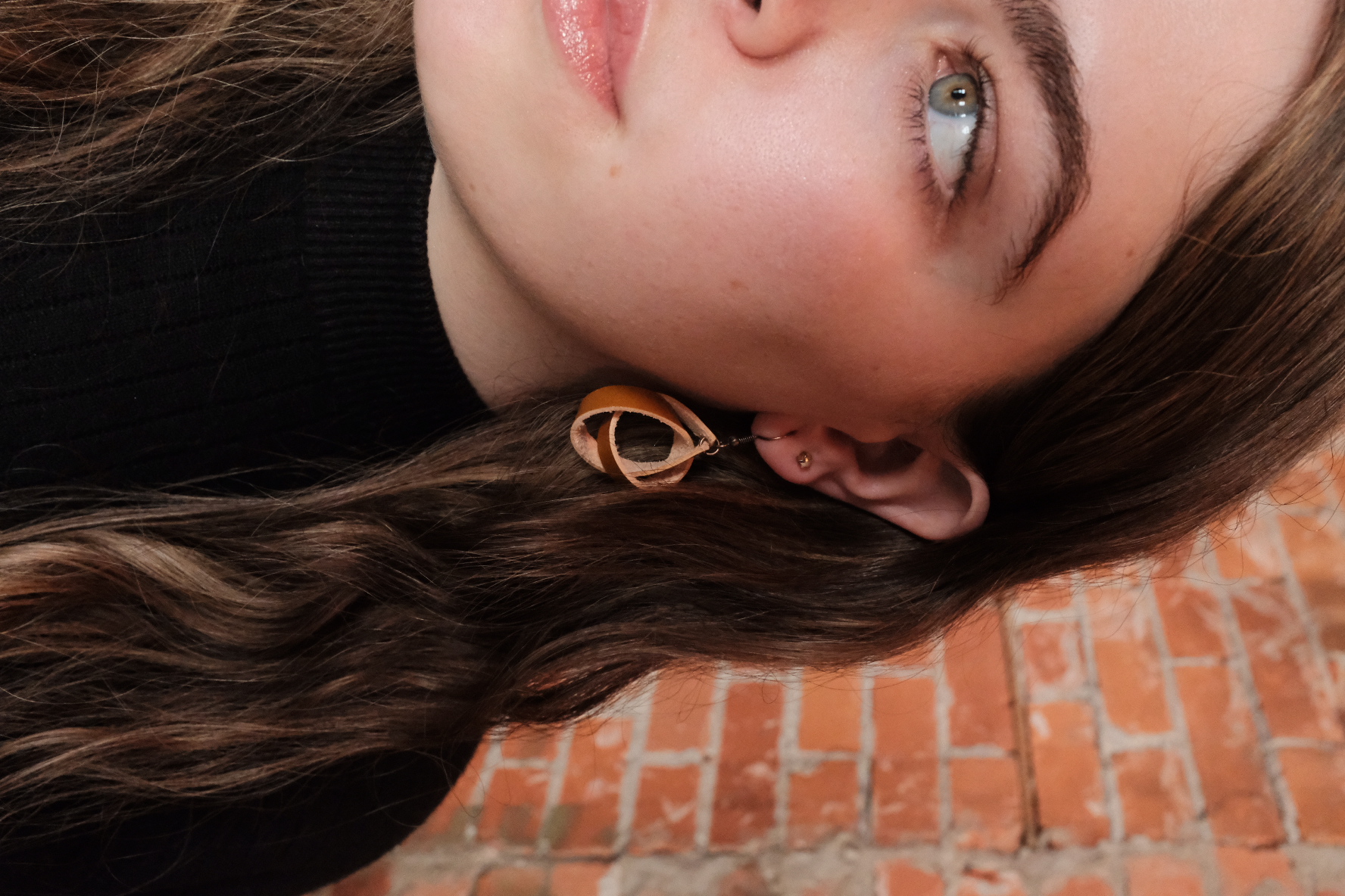 Leather Vortex Earrings - Golden